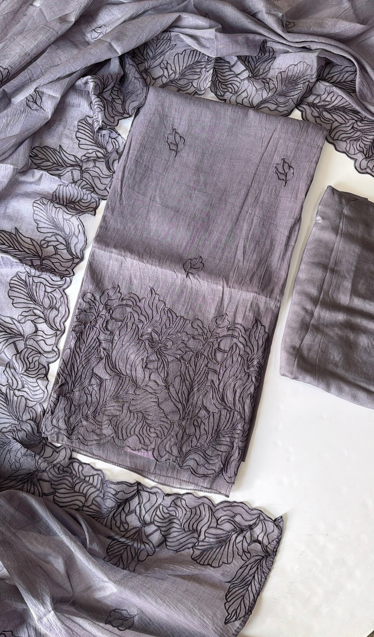 Lilac mul chanderi unstitched suit