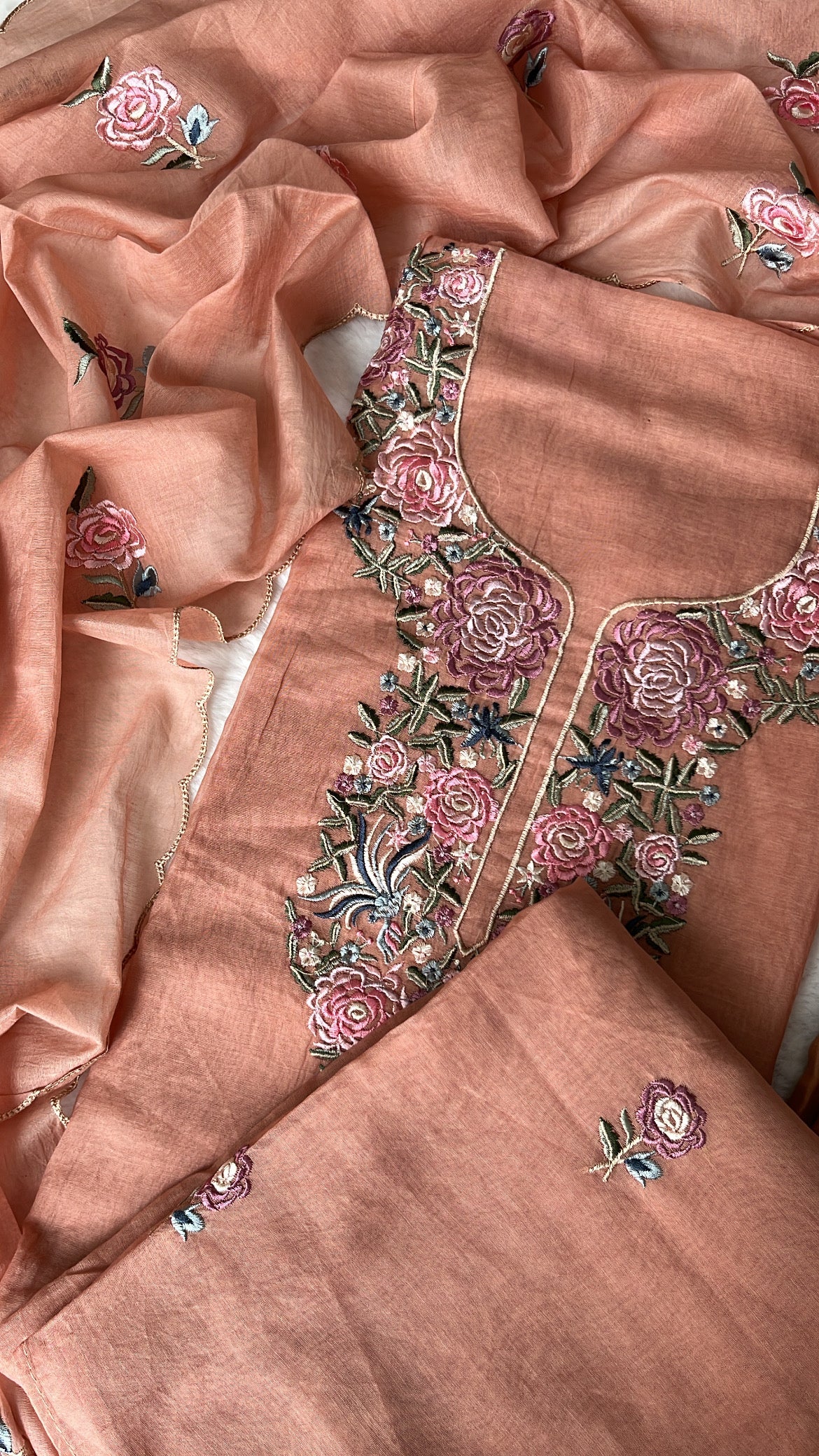Onion Mul Chanderi Unstitched Suit