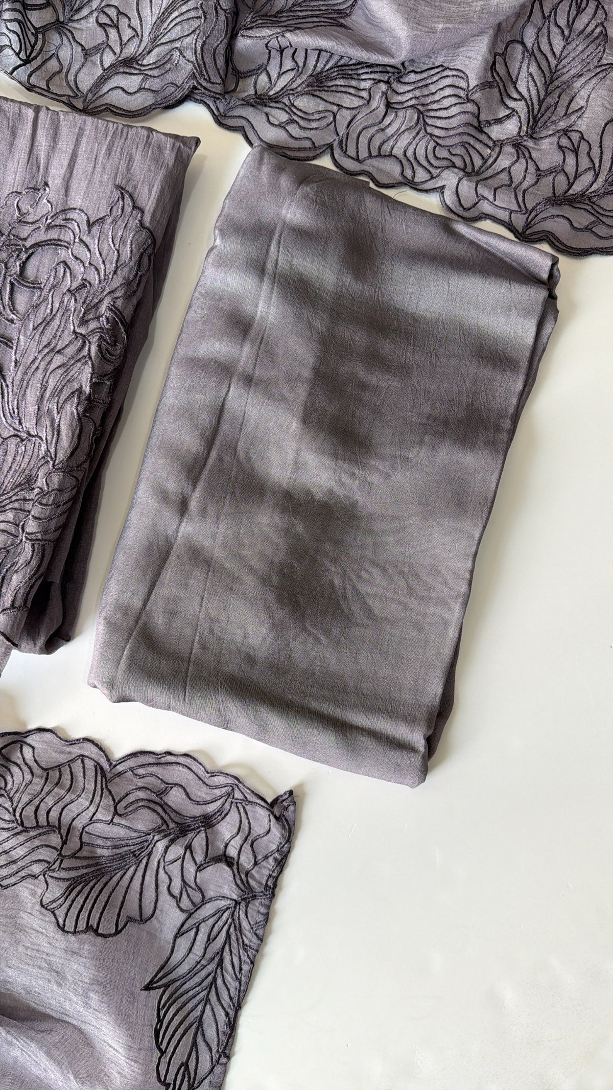 Lilac mul chanderi unstitched suit