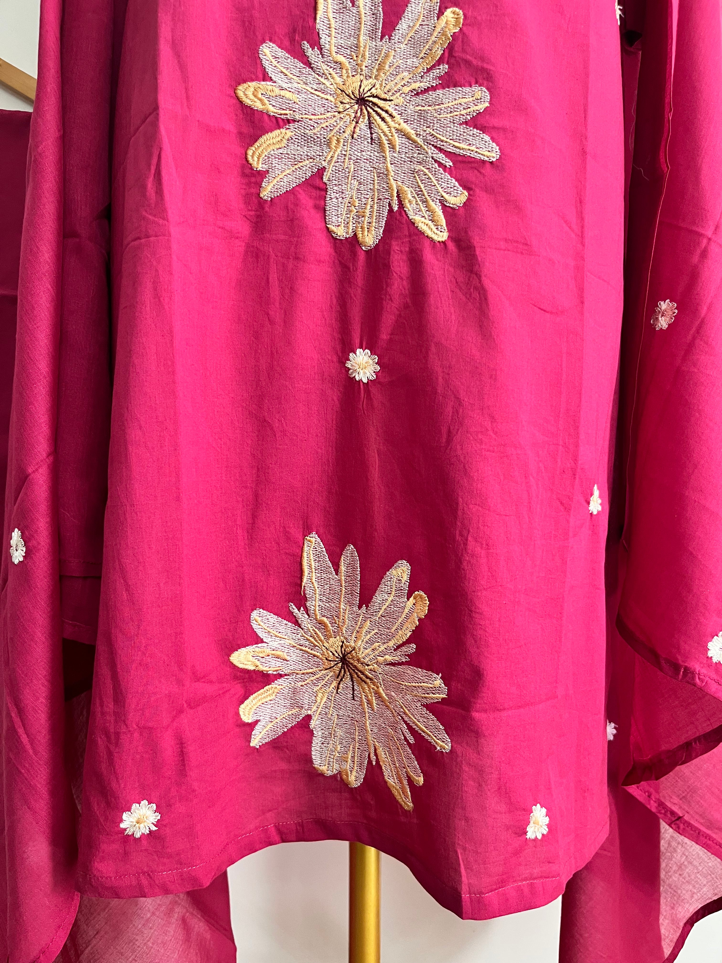 Fuchsia Mul Cotton Suit