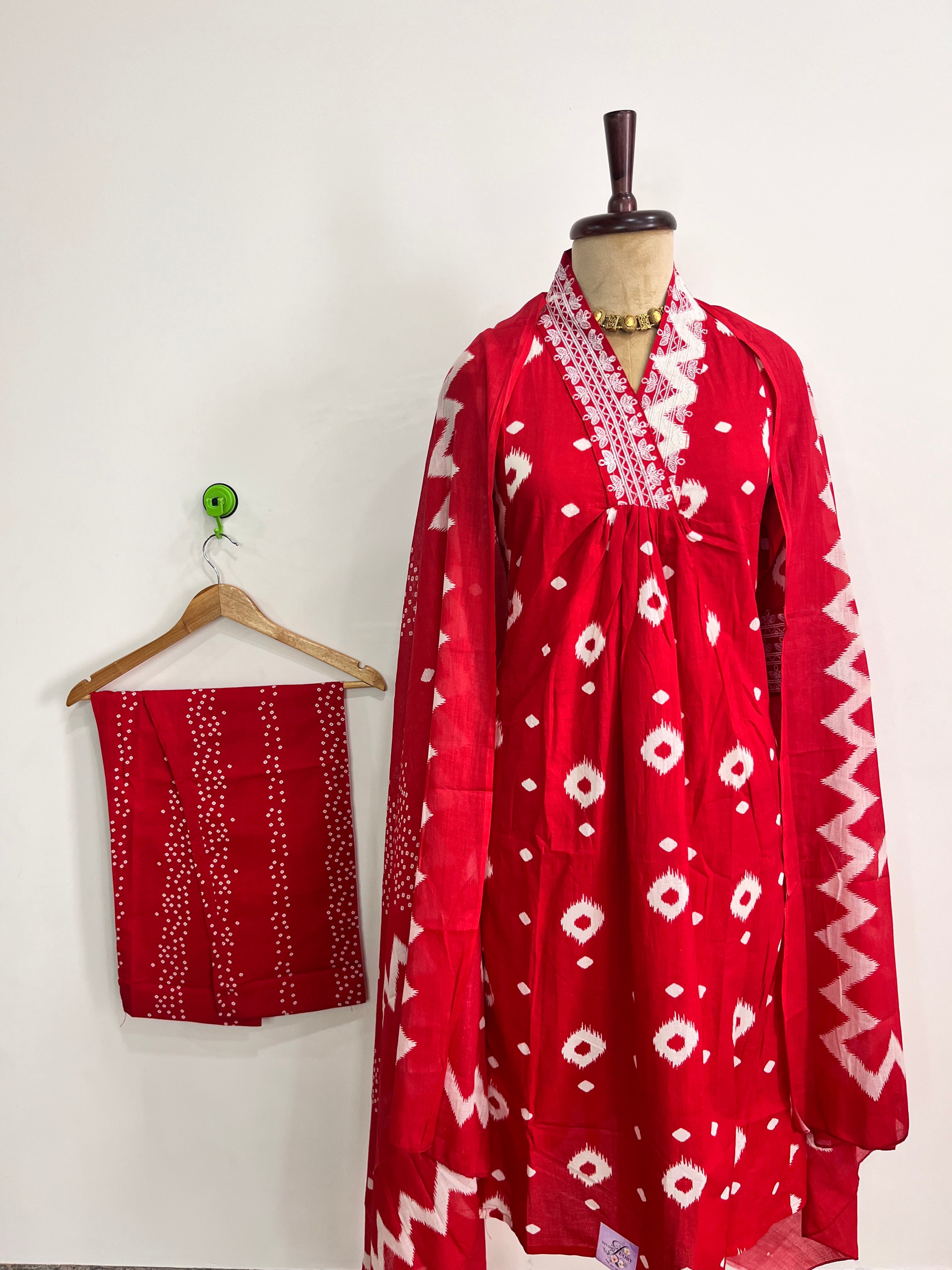 Bandhej Bloom Suit
