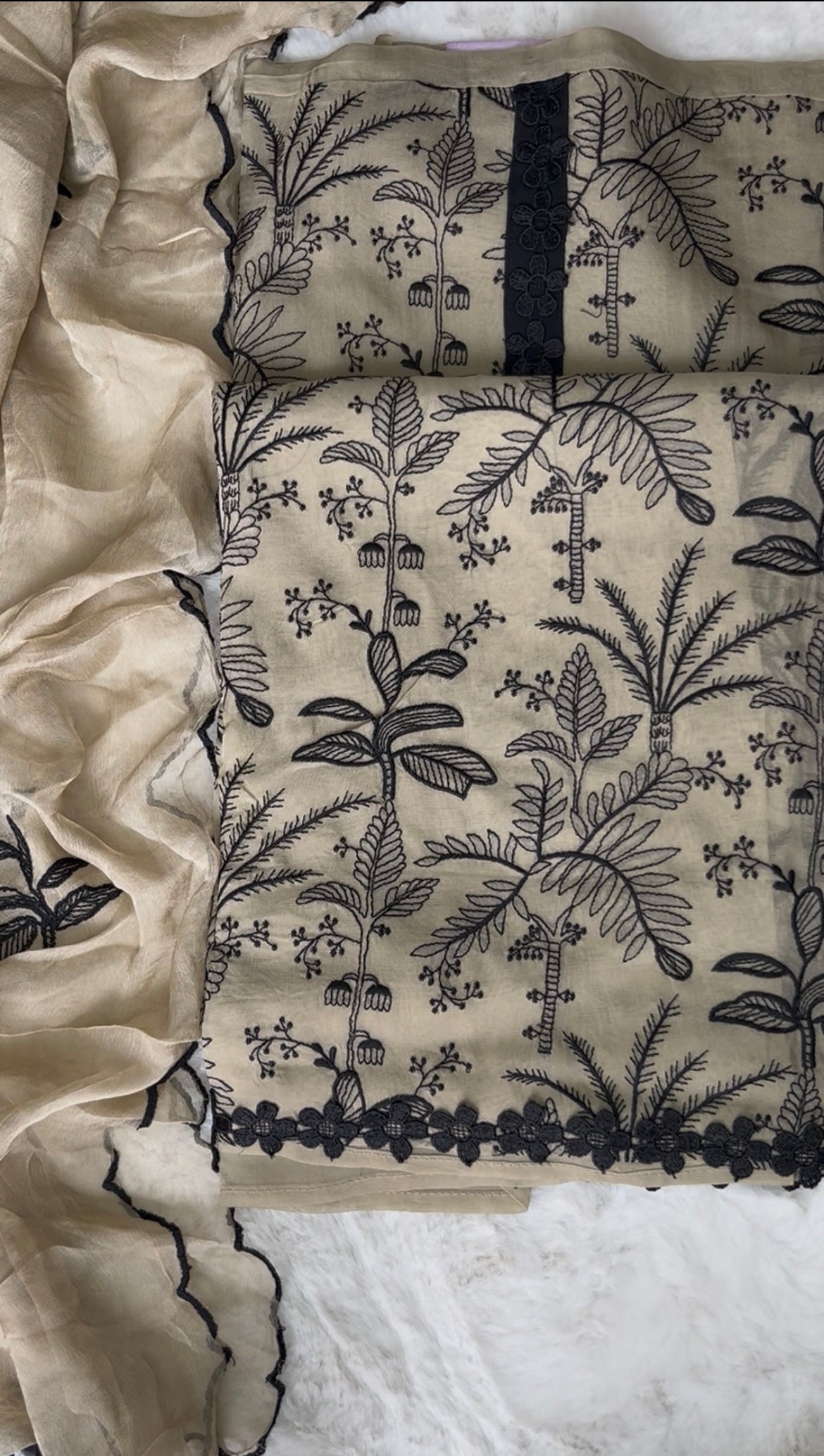 Beige Muslin Unstitched Suit