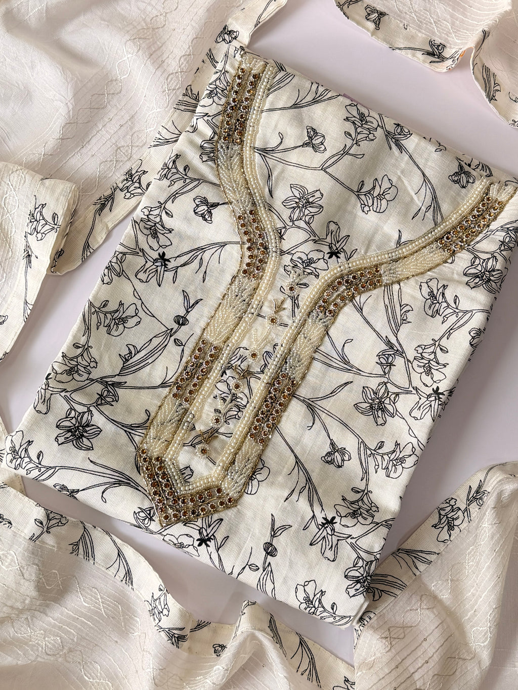 Modal unstitched suit