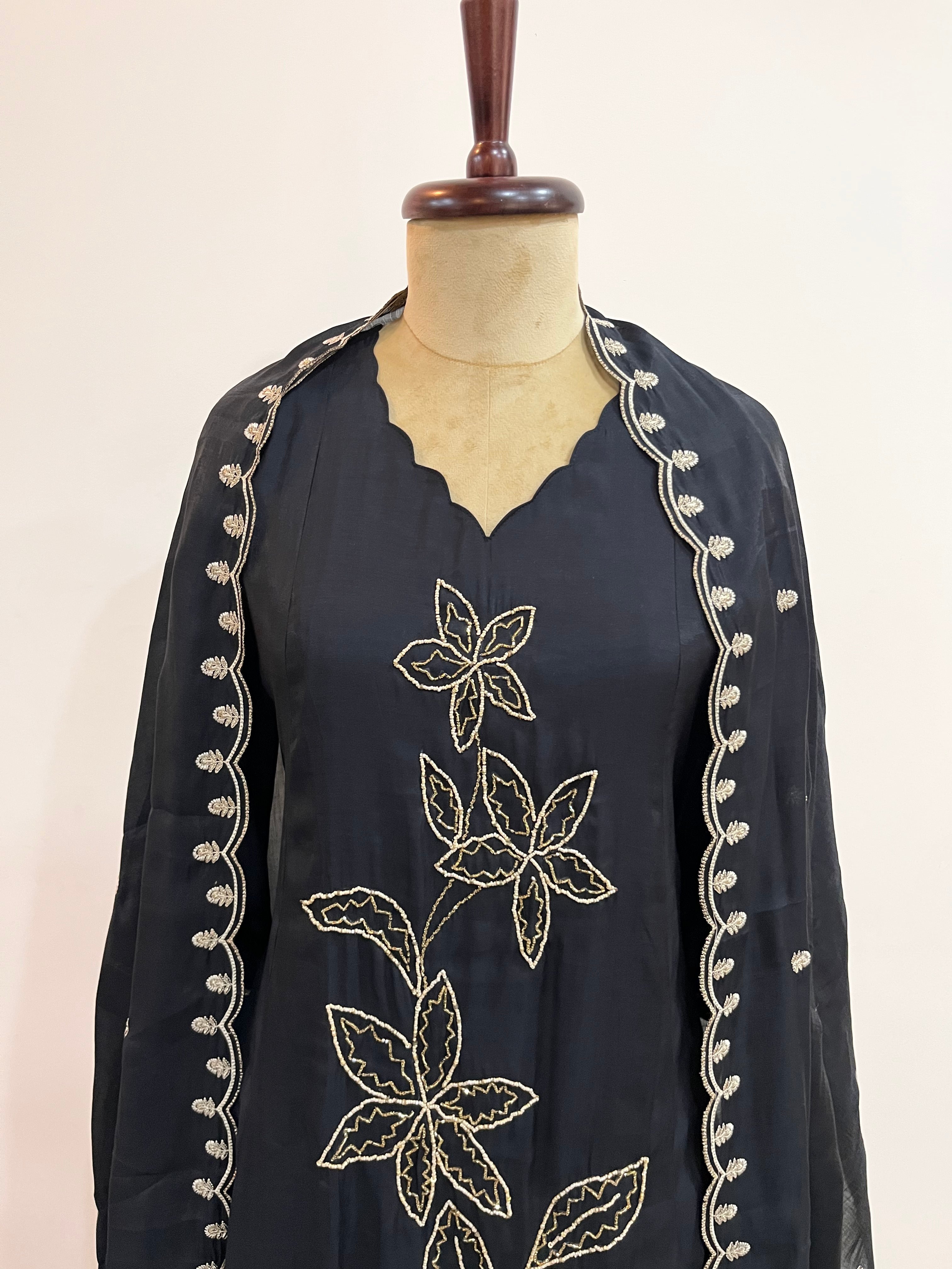 Midnight Bloom 3-Piece Salwar Suit