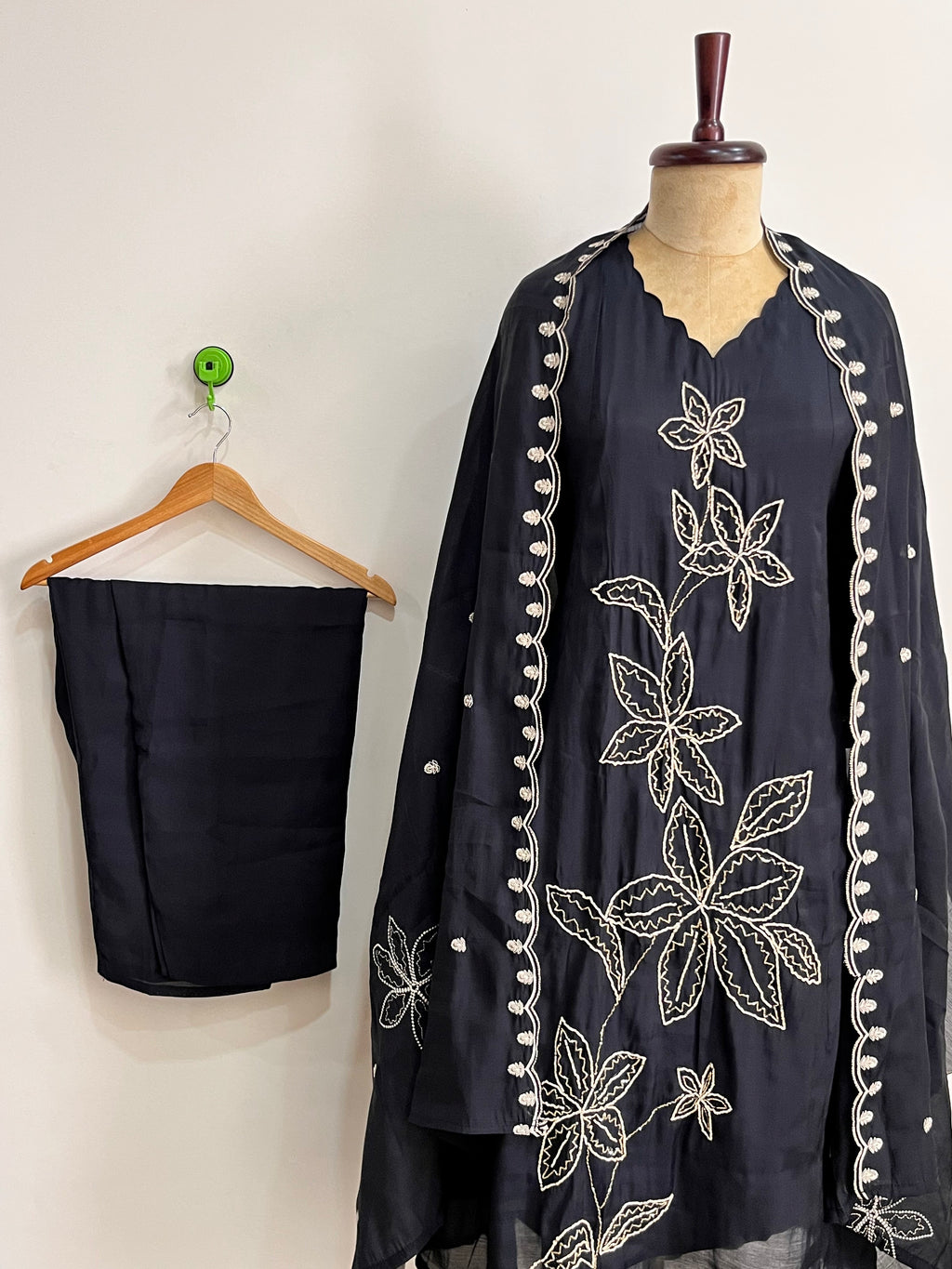 Midnight Bloom 3-Piece Salwar Suit