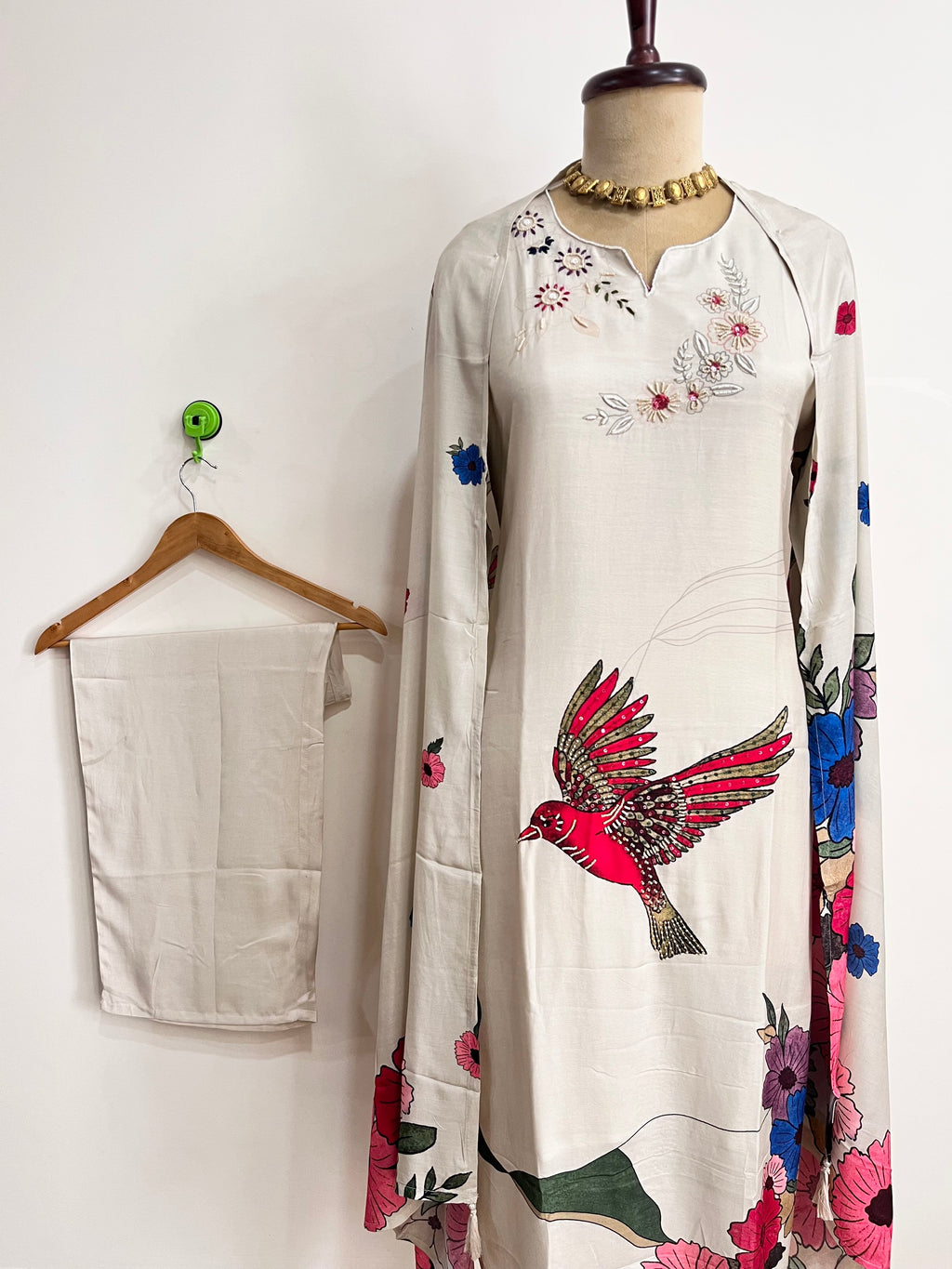 Ivory Bloom 3-Piece Suit