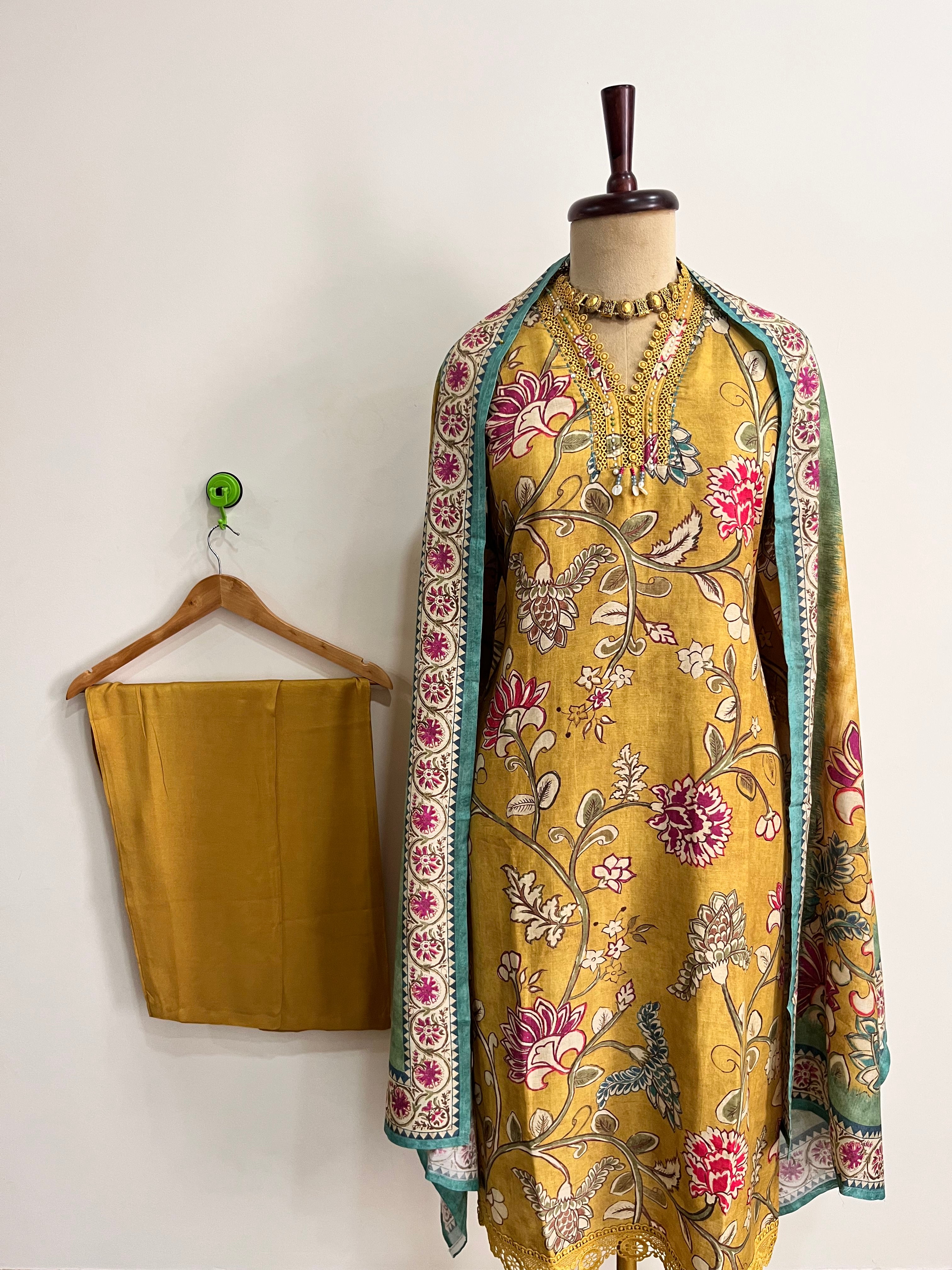 Linen Floral Suit